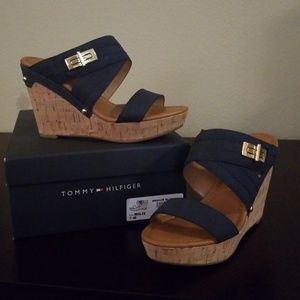 Tommy Hilfiger Mili Wedge Sandals